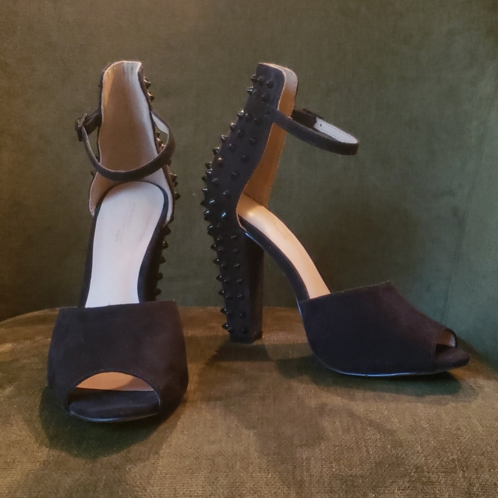 Zara studded pumps